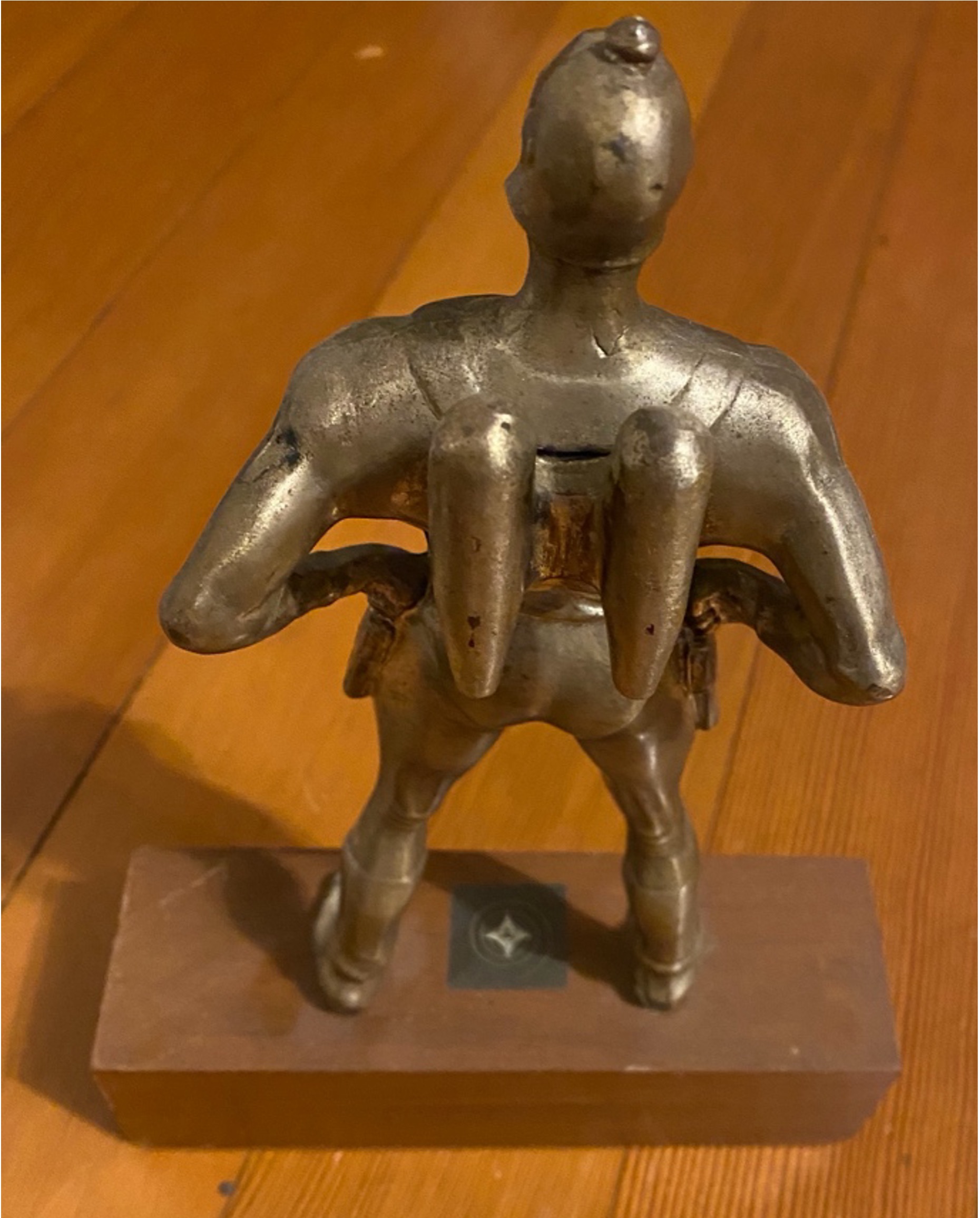 Jetpacks on back of Mystery Trophy